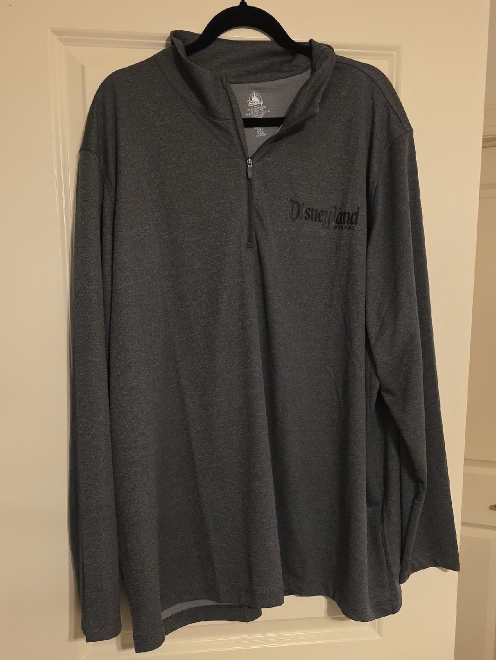 Disneyland Grey Quarter-Zip Pullover NWOT 3XL UNISEX